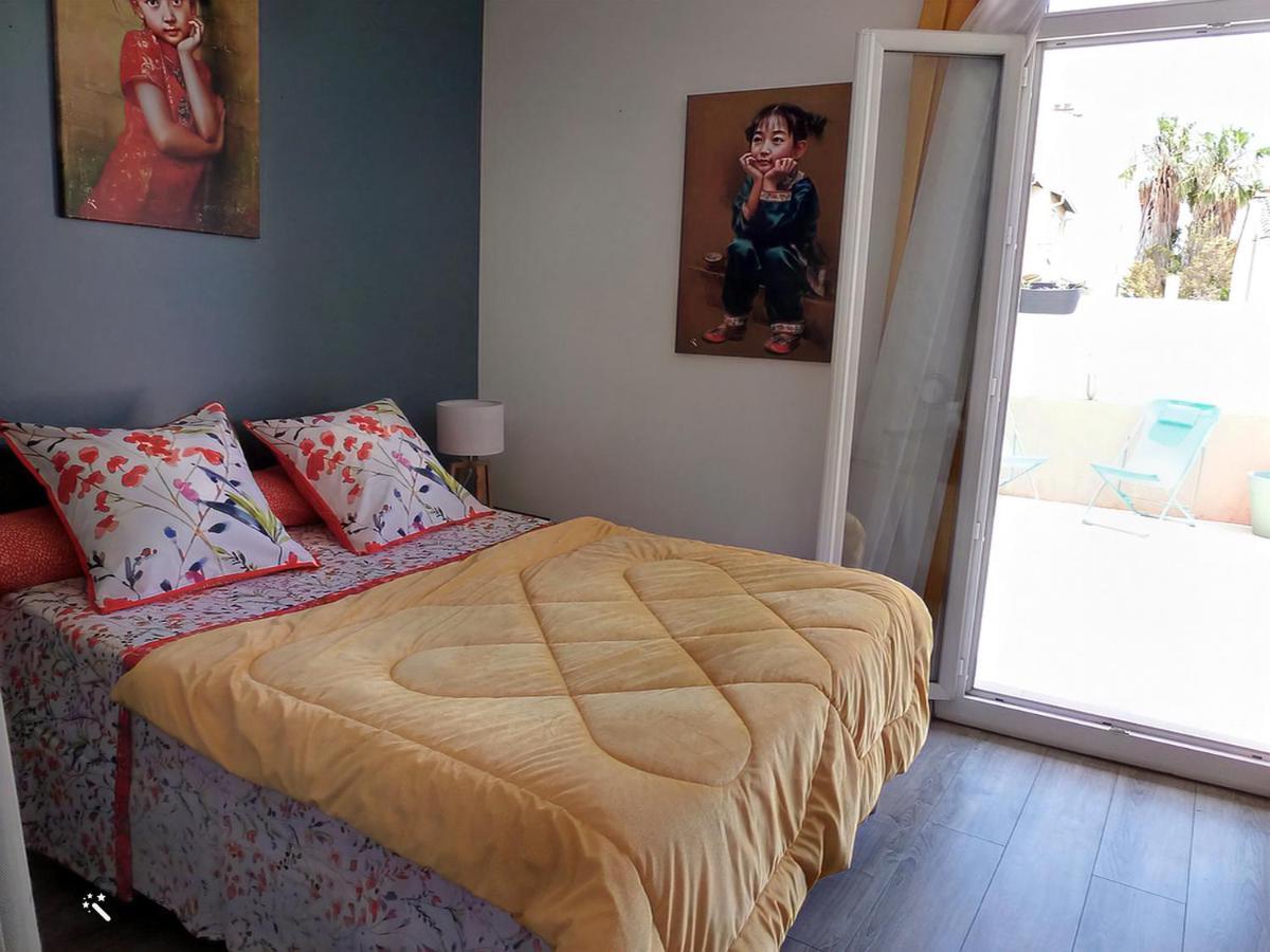 Chic Et Douillet Apartment *